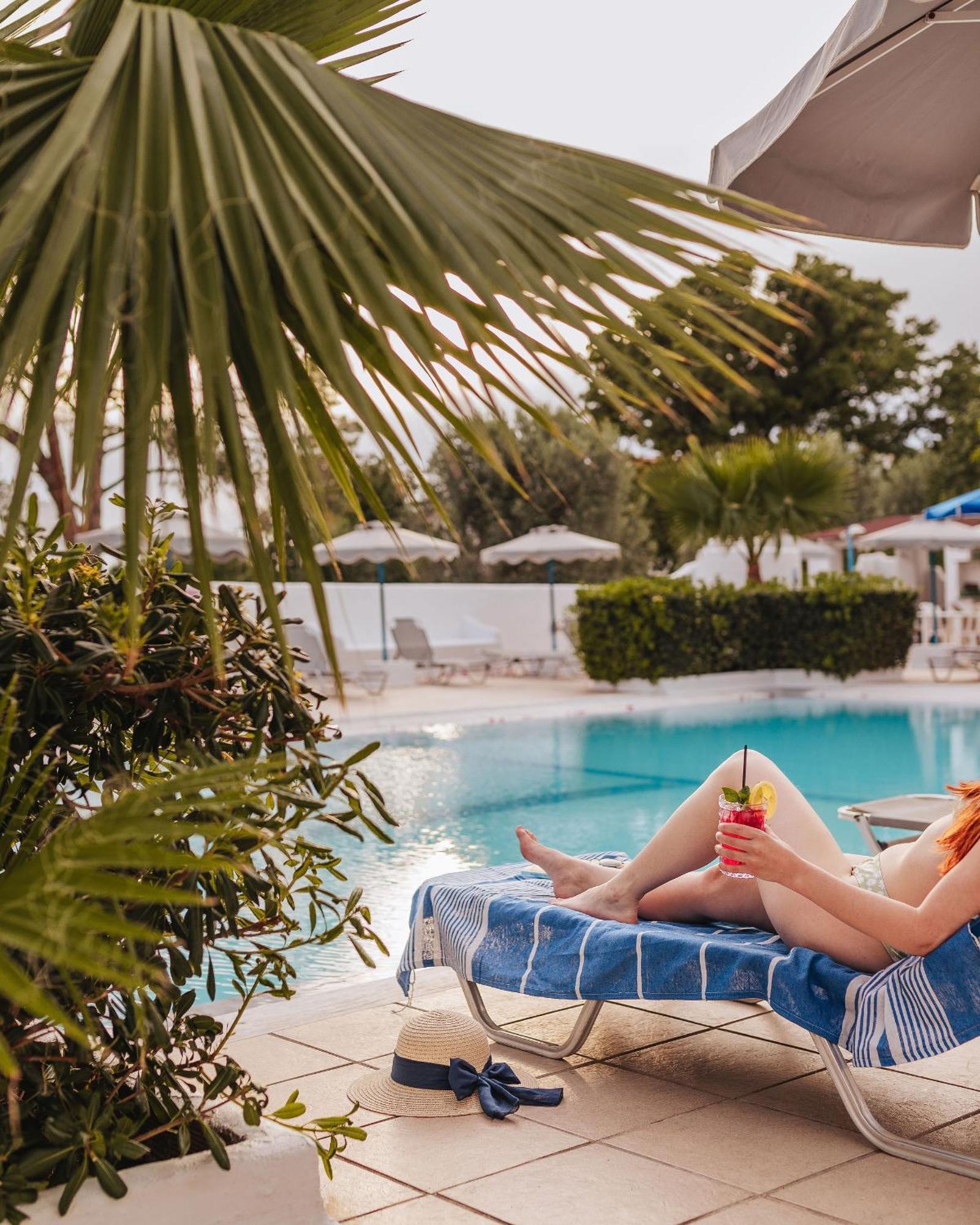 Hotel Nathalie Иксиа Экстерьер фото