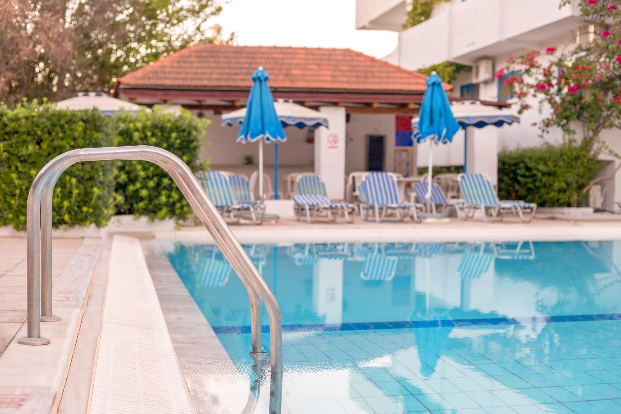 Hotel Nathalie Иксиа Экстерьер фото